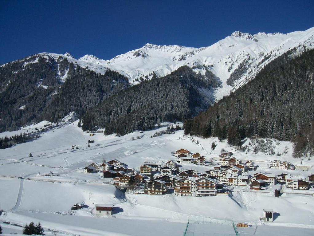 Appartements Fliana Mathon/Ischgl Buitenkant foto